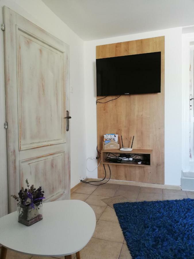 ורבוב Apartman Julrich מראה חיצוני תמונה