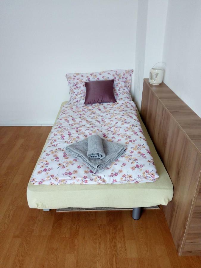ורבוב Apartman Julrich מראה חיצוני תמונה
